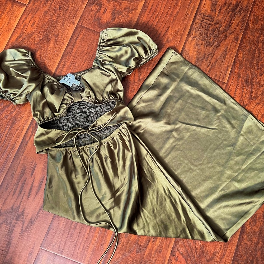 Princess Polly Olive Midi Dress
